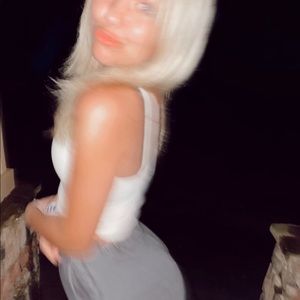 Meet your Posher, Gray